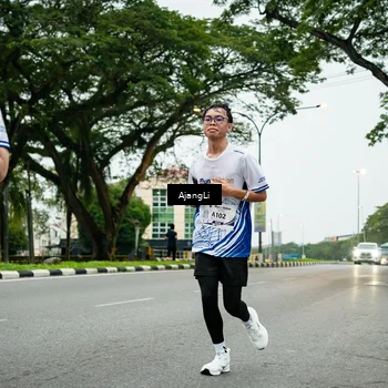 Runner Photo 8933157