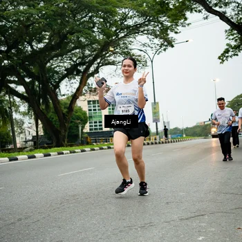 Runner Photo 8933216