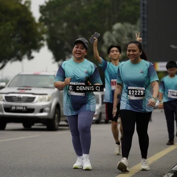 Runner Photo 8933242