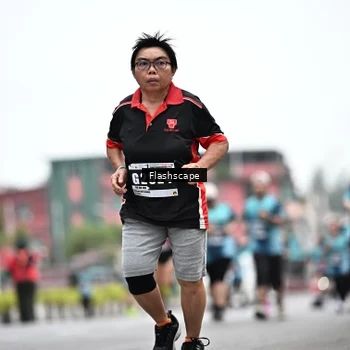 Runner Photo 8933257