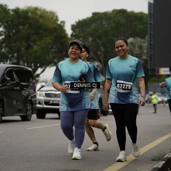 Runner Photo 8933259