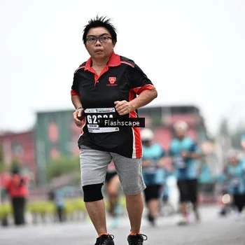 Runner Photo 8933272