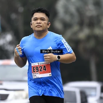 Runner Photo 8933280