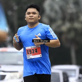 Runner Photo 8933281