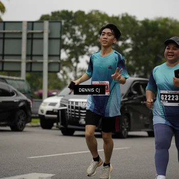 Runner Photo 8933295