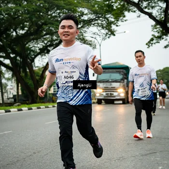 Runner Photo 8933302