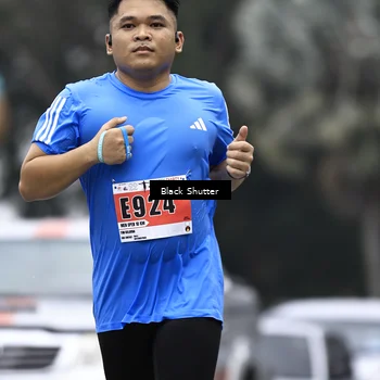 Runner Photo 8933312