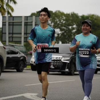 Runner Photo 8933321