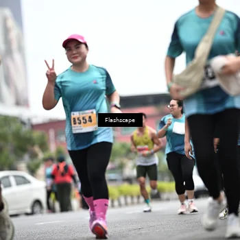 Runner Photo 8933353