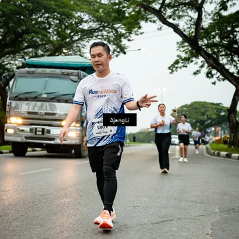 Runner Photo 8933358