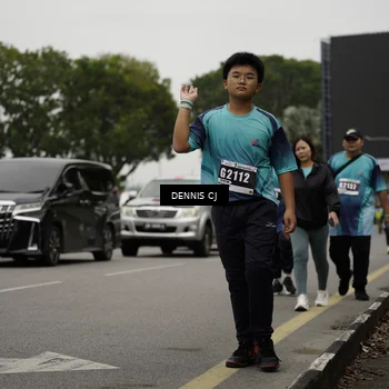 Runner Photo 8933359