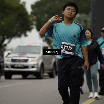 Runner Photo 8933364