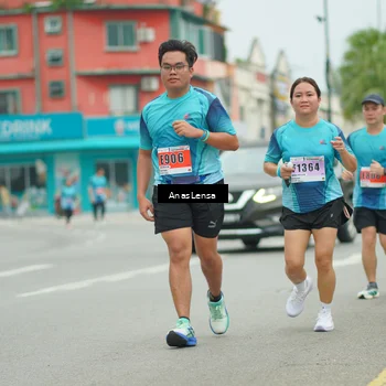Runner Photo 8933371