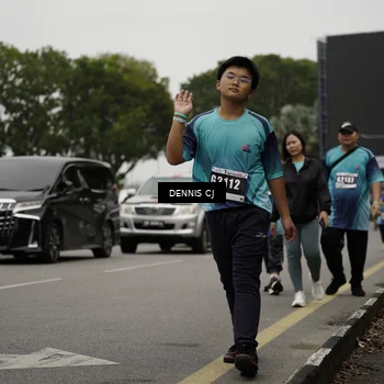 Runner Photo 8933376