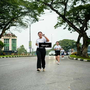 Runner Photo 8933381