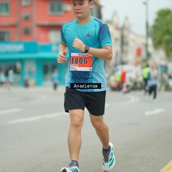 Runner Photo 8933434