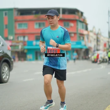 Runner Photo 8933452