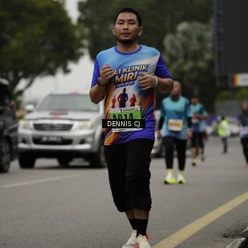 Runner Photo 8933456