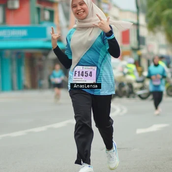 Runner Photo 8933465