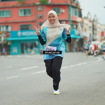 Runner Photo 8933511
