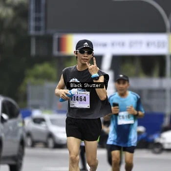 Runner Photo 8933530