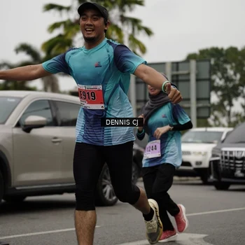 Runner Photo 8933535