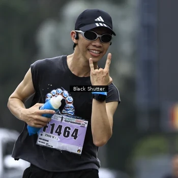 Runner Photo 8933554
