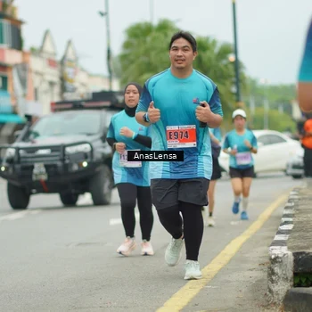 Runner Photo 8933564
