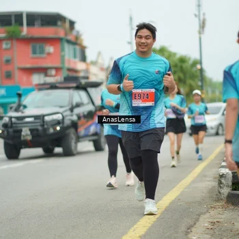 Runner Photo 8933568