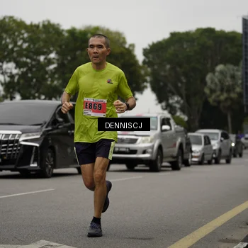 Runner Photo 8933624