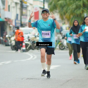 Runner Photo 8933635