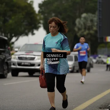 Runner Photo 8933640