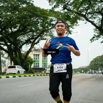 Runner Photo 8933704