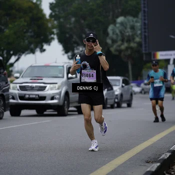 Runner Photo 8933710
