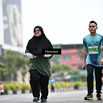 Runner Photo 8933712