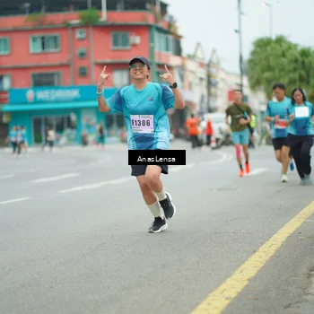 Runner Photo 8933715