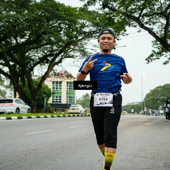 Runner Photo 8933719