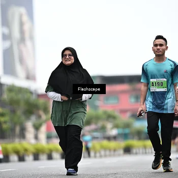 Runner Photo 8933731