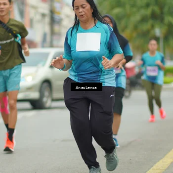 Runner Photo 8933735