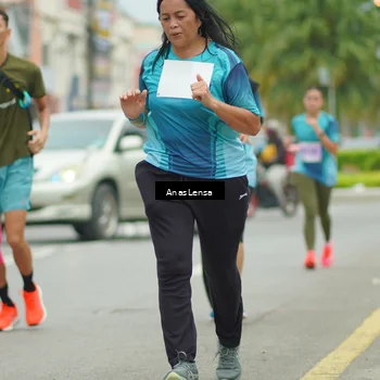 Runner Photo 8933739