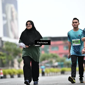 Runner Photo 8933747