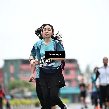 Runner Photo 8933755