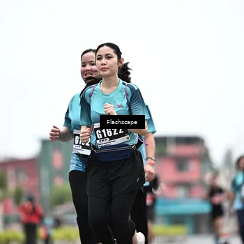 Runner Photo 8933763