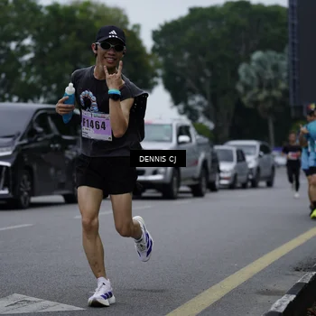Runner Photo 8933764