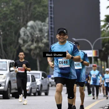 Runner Photo 8933772