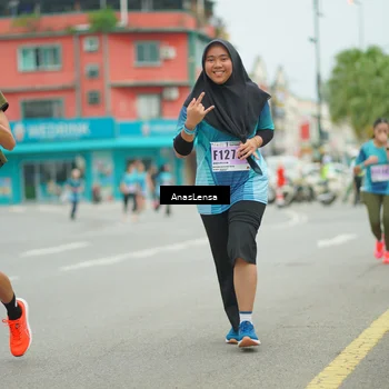 Runner Photo 8933779