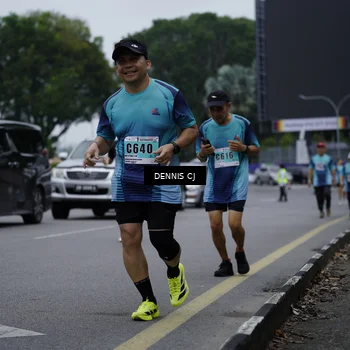 Runner Photo 8933801
