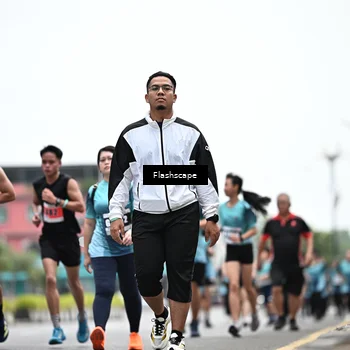 Runner Photo 8933845