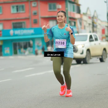 Runner Photo 8933849