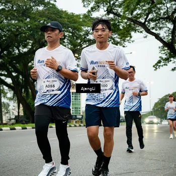 Runner Photo 8933858